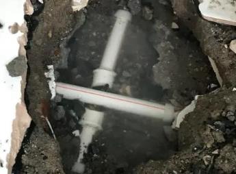 始兴阳台漏水维修公司为您分享楼上楼下漏水怎么处理