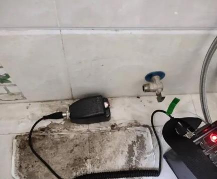 始兴屋顶漏水维修公司分享下卫生间漏水的危害及解决方法